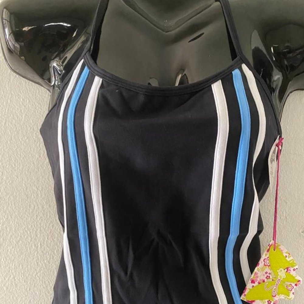 PROTOKOLO NEW BLACK WHITE BLUE TOP MEDIUM